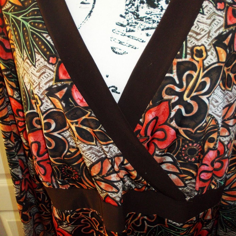 Fashion Bug  V Neck Top 2X 3X